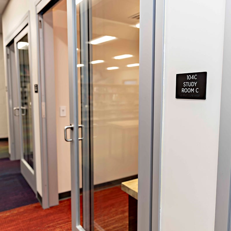 meeting-study-room-grid-5
